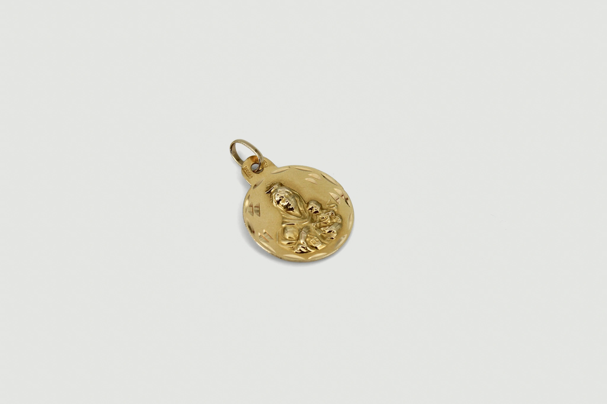 Medalla de oro de 18k