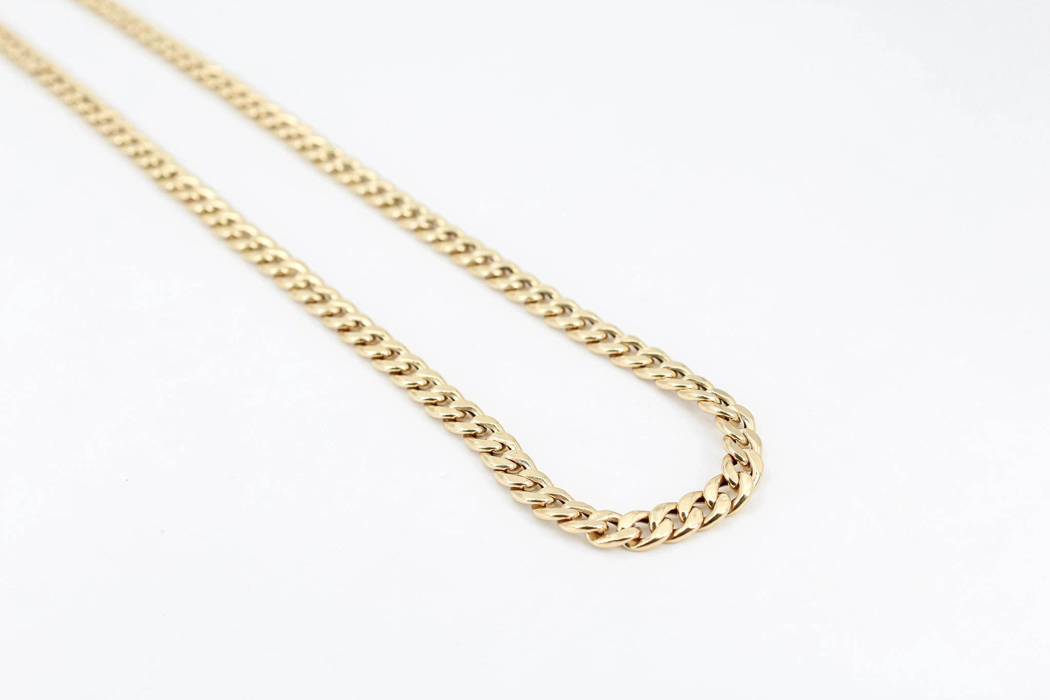 Cadena de oro barbada 18K — vista alternativa
