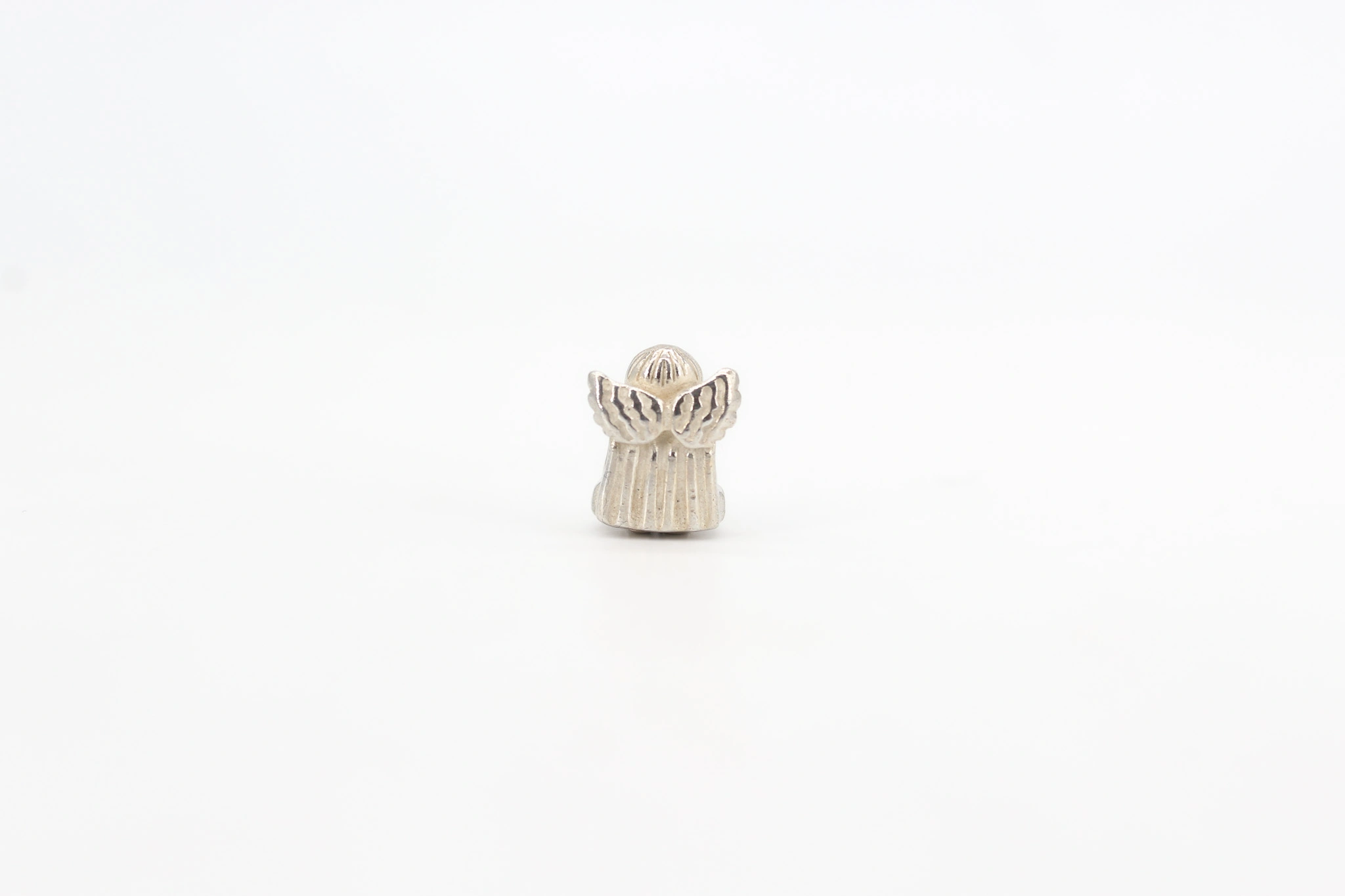 Charm de plata de 925 forma de ángel — vista alternativa