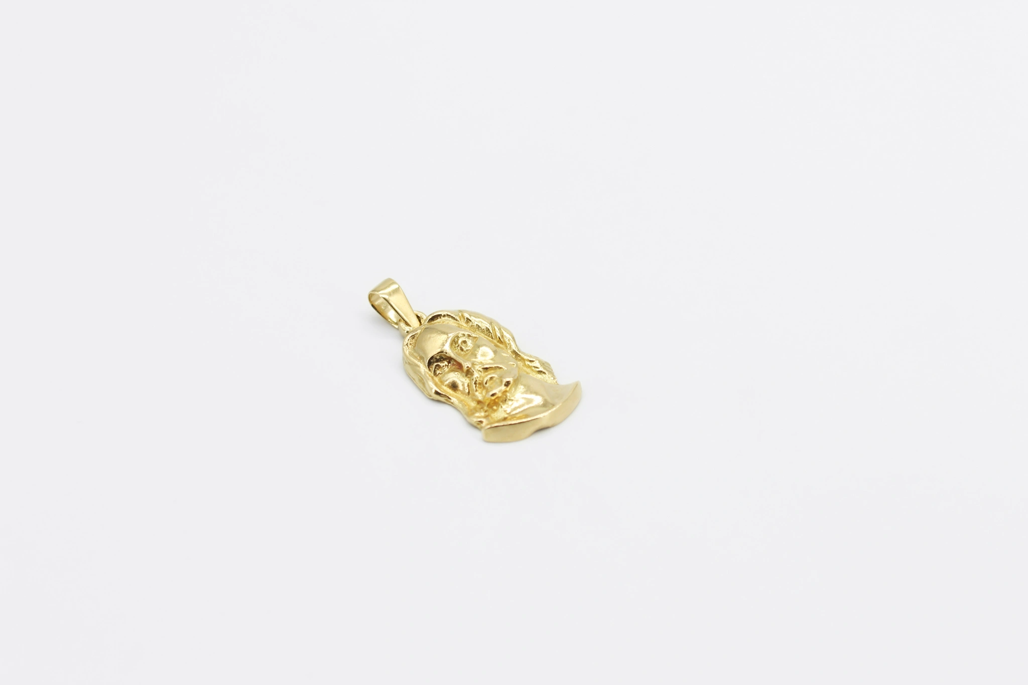Colgante de oro 18K rostro de Jesús