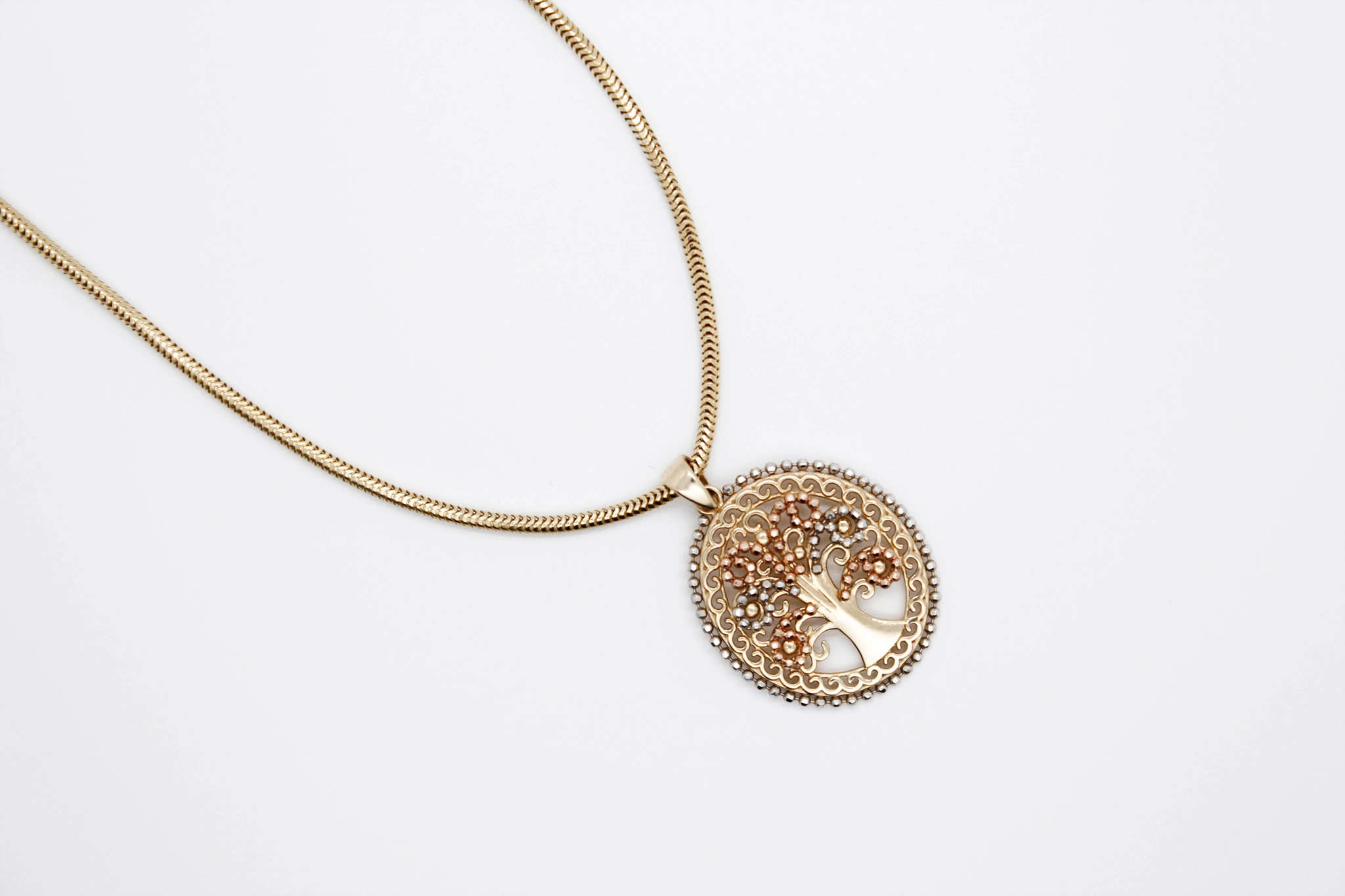 Collar Árbol de la Vida de oro combinado 14K — vista alternativa